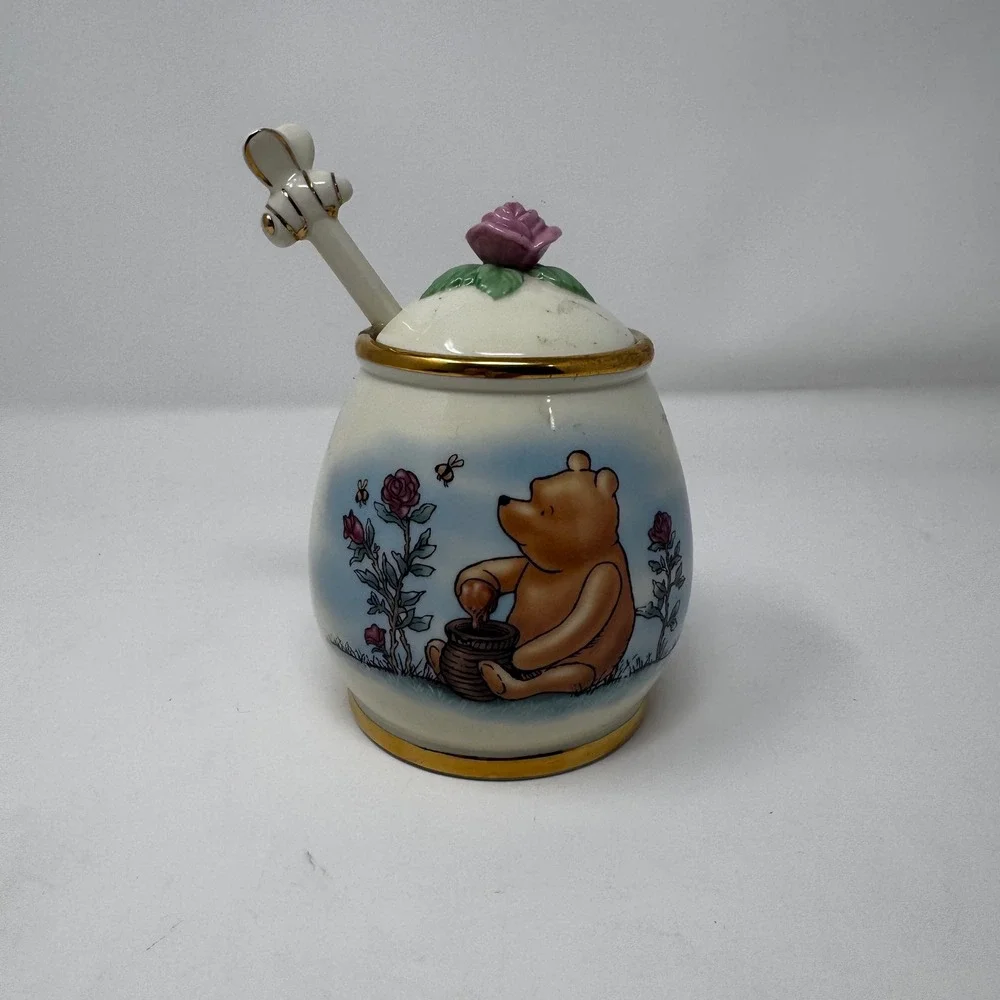 Lenox Disney Classic Pooh Honey Pot Fine Ivory China with Bee Dipper Gold Trim - Picture 1 of 13